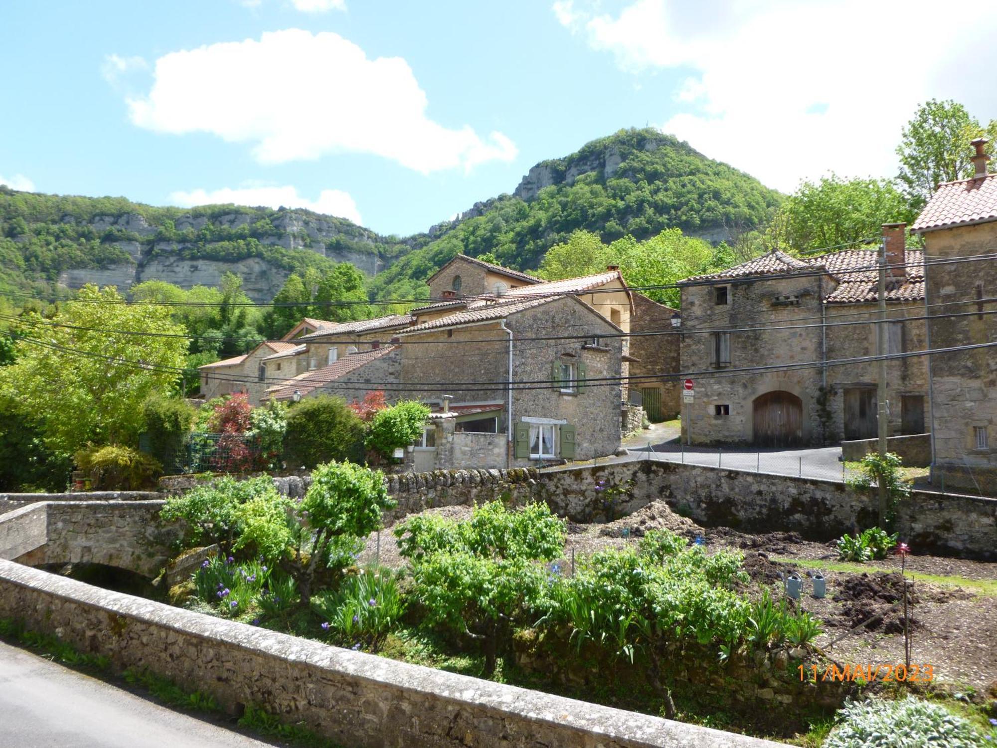 Maison De Village Saint-Paul-des-Fonts ภายนอก รูปภาพ